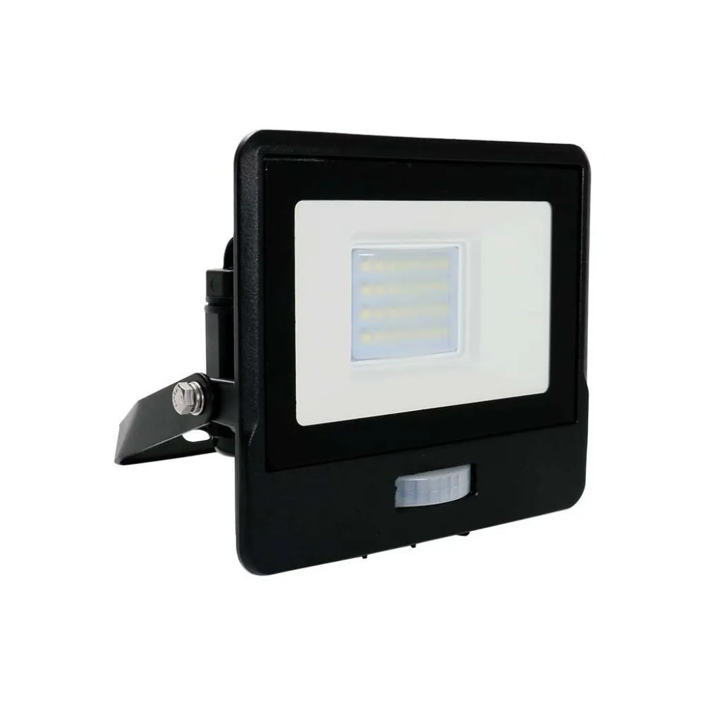 Faro LED Chip Samsung 20W con Sensore PIR Colore Nero 3000K, vista frontale angolata