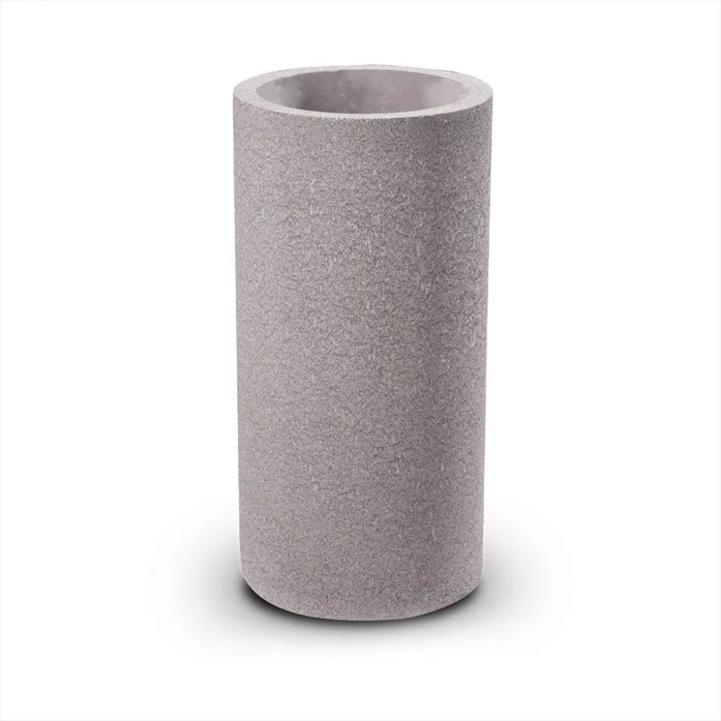 Lampada LED da Muro Rotonda G10 (Max 2x35W) in Cemento Colore Grigio Chiaro, vista angolata