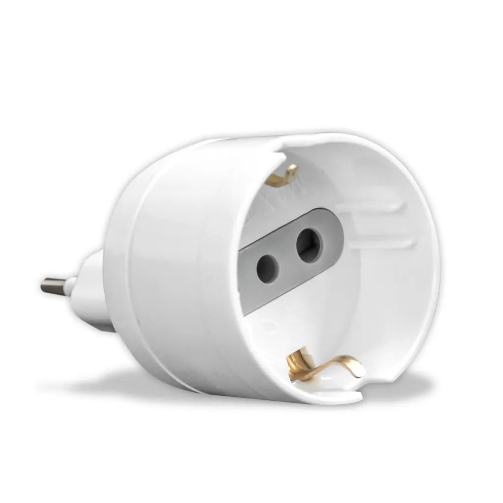Adattatore Singolo con Presa Bipasso/Schuko 10A, Spina 10A Colore Bianco, vista angolata frontale