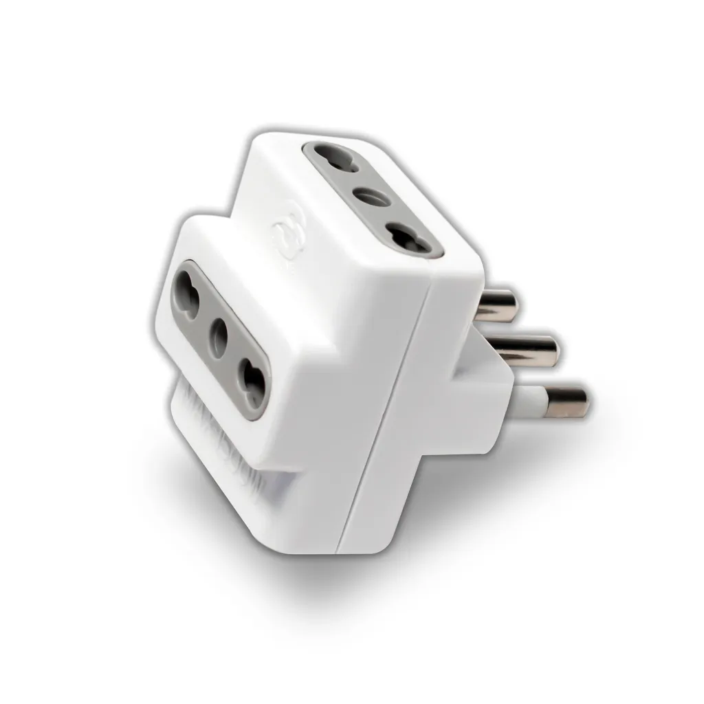 Adattatore Multipresa con 3x Prese Bipasso 10/16A, Spina 16A Colore Bianco, vista angolata