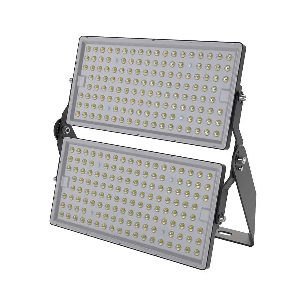 Faro LED Chip CREE 500W 135LM/W Colore Nero 360 gradi Cavo 1m 6500K, vista frontale angolata