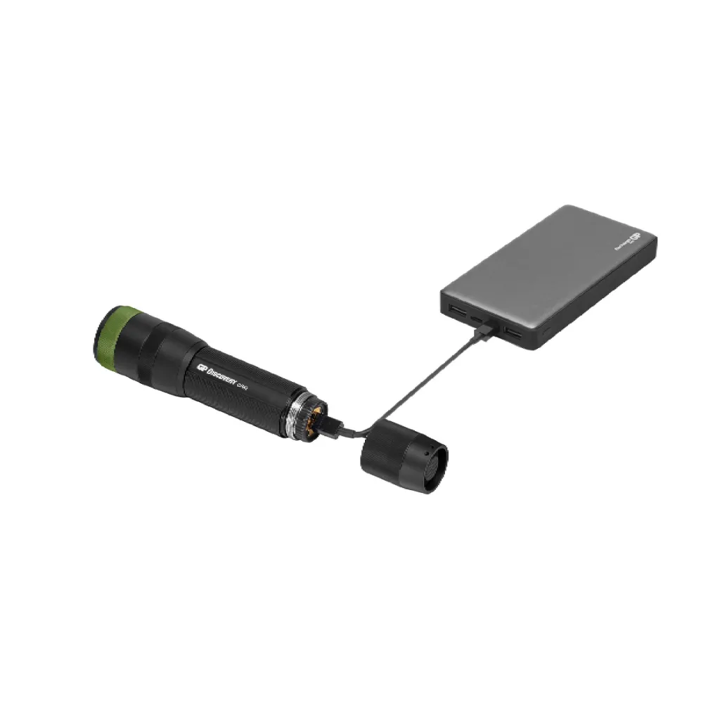 Torcia LED CR42 Penna 1000LM Ricaricabile con 1 Batteria Mini Stilo AAA, vista connessa a power bank