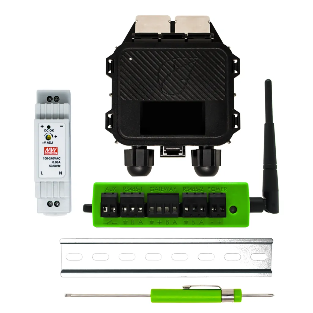 Kit di Controllo per Ottimizzatori con Datalogger Cloud Connect Advanced (CCA con Ethernet, WiFi, RS485) e Antenna per Trasmissione Dati con alimentazione a barra DIN, vista completa del kit